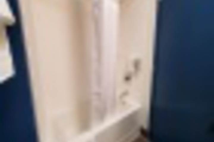 Room 219 of 336