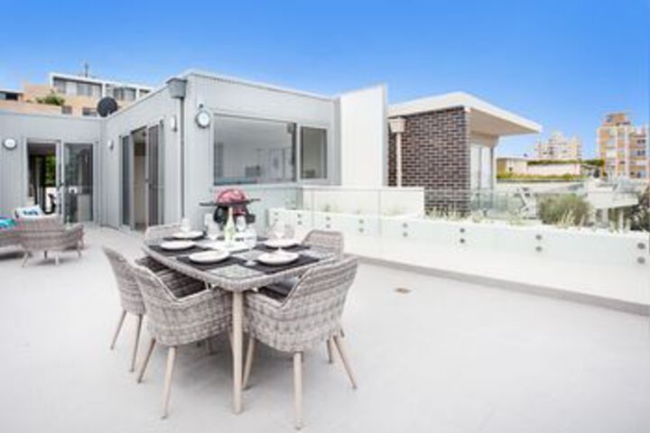 Terrace/Patio 16 of 18