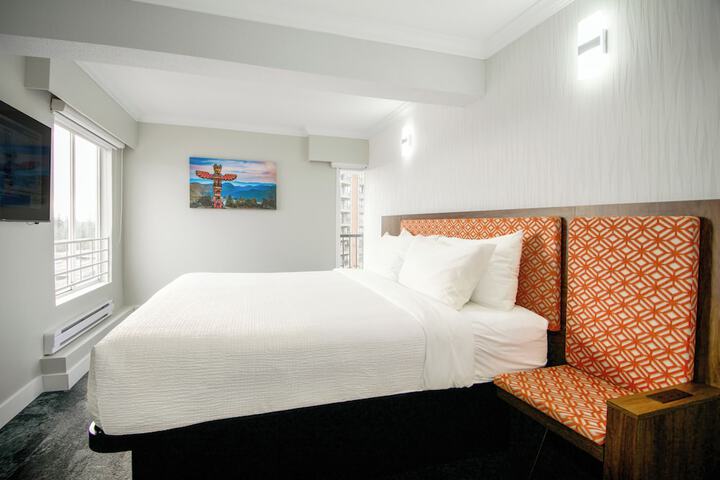 Room 25 of 120