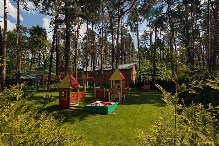 Childrens Activities 40 of 60