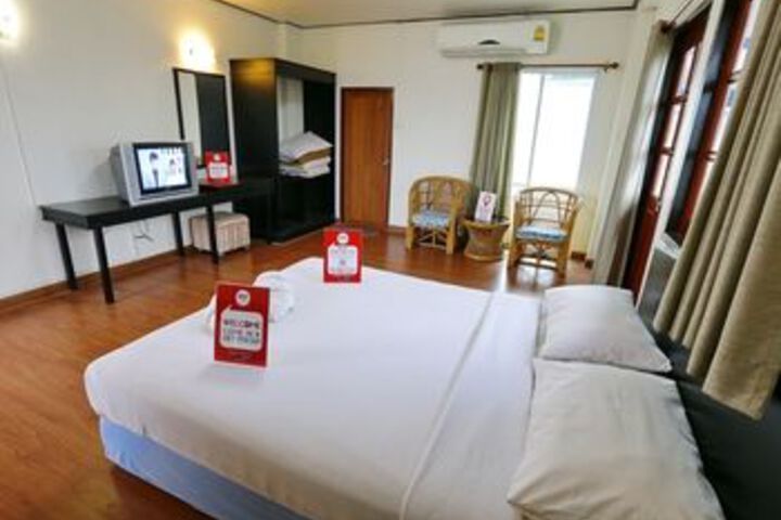 Room 9 of 24