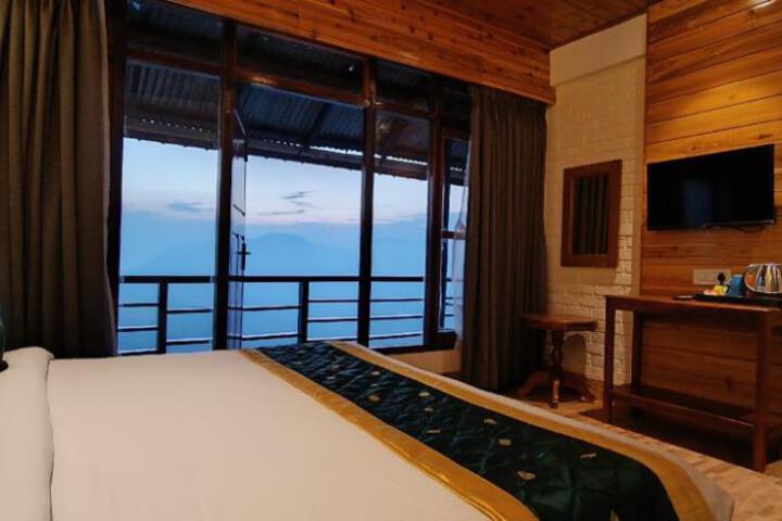 General 33 of 34