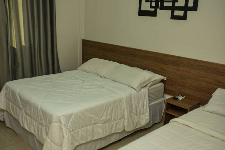 Room 26 of 153