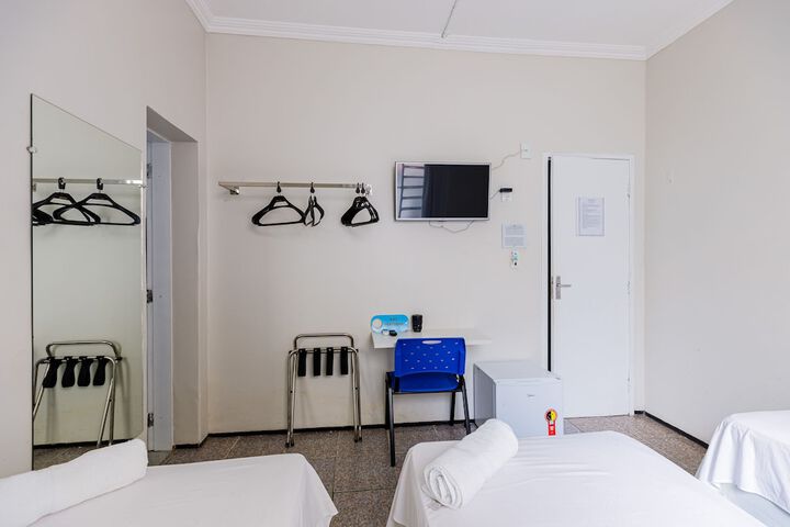 Room 14 of 46