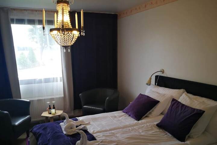 Room 28 of 139
