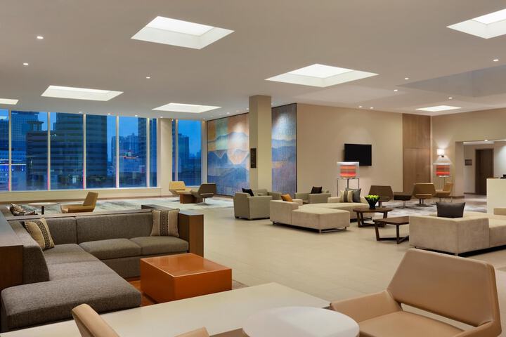 Guest Lobby