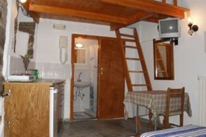 Room 16 of 20