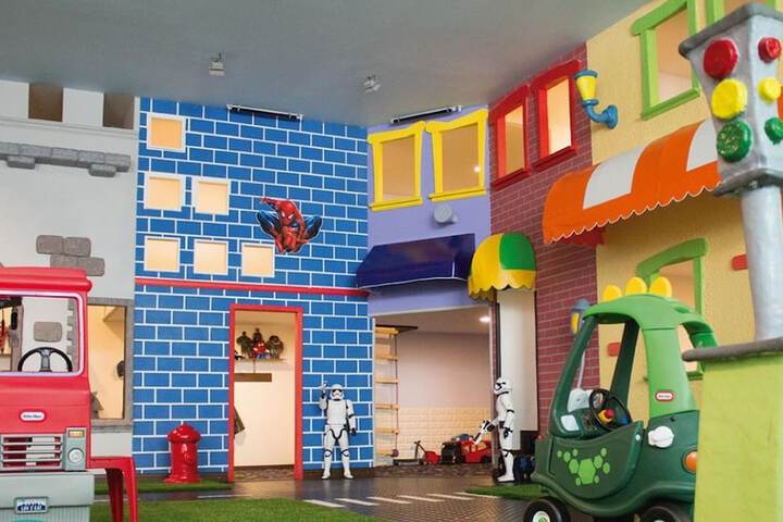 Children's play area - indoor