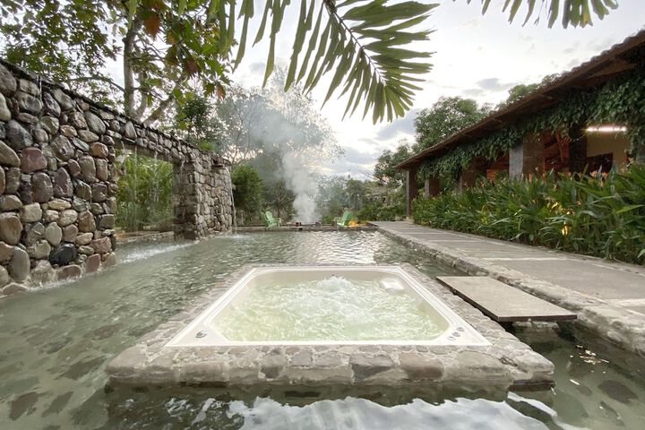 Pool 60 of 93