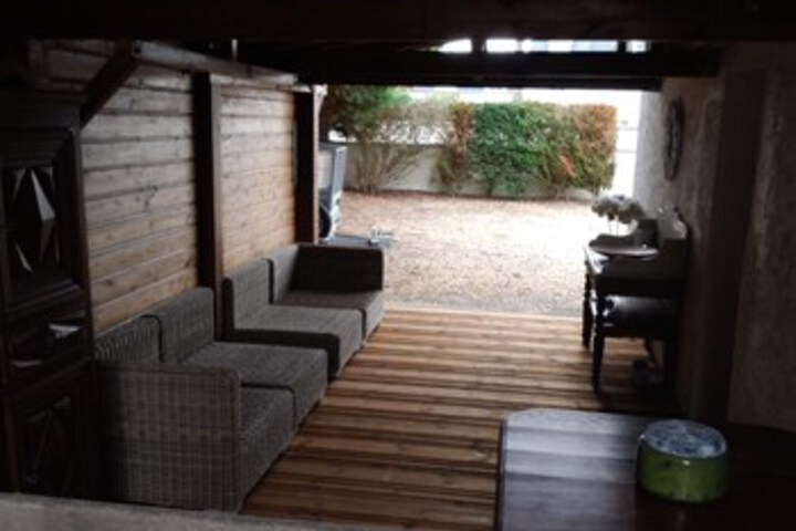 Terrace/Patio 36 of 37