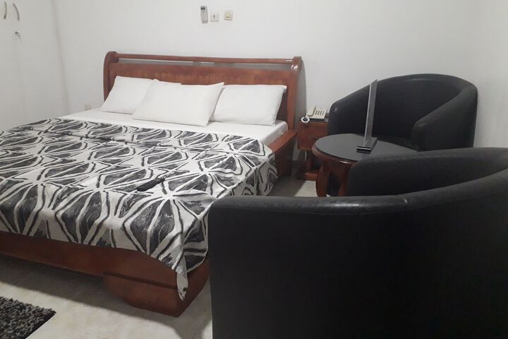 Room 30 of 31