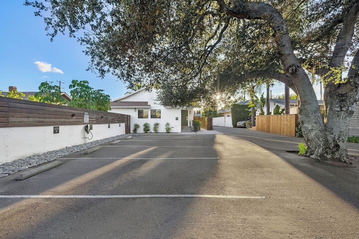 Property Grounds 155 of 198