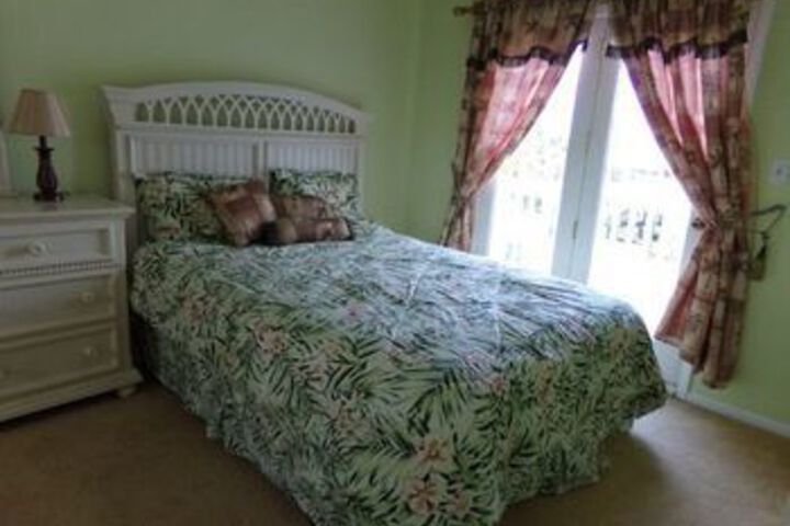 Room 6 of 20