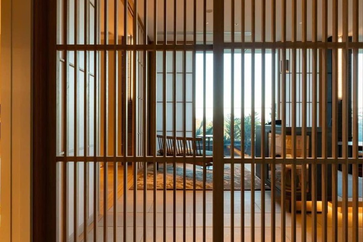 Room 37 of 190