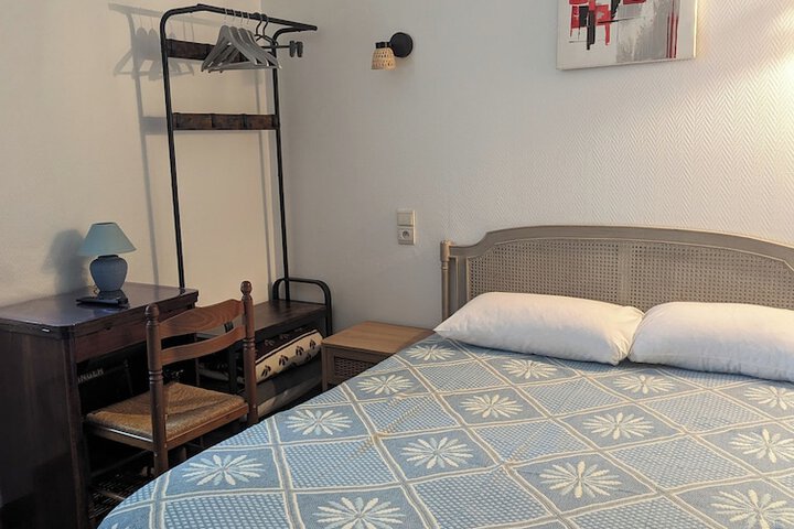 Room 14 of 48
