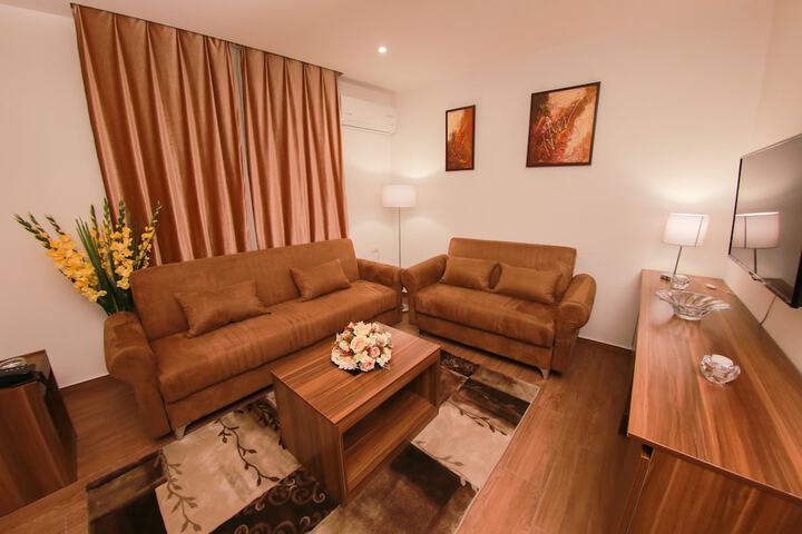 Room 12 of 22