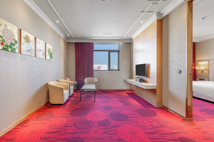 Room 45 of 86