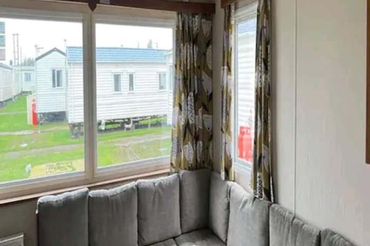 Room 5 of 22