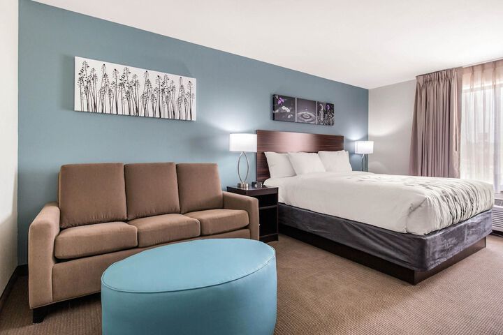 Room 18 of 44