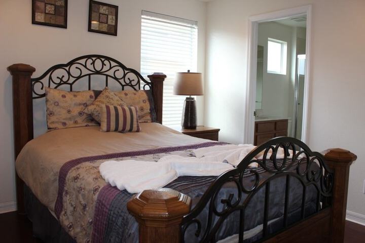 Room 5 of 29