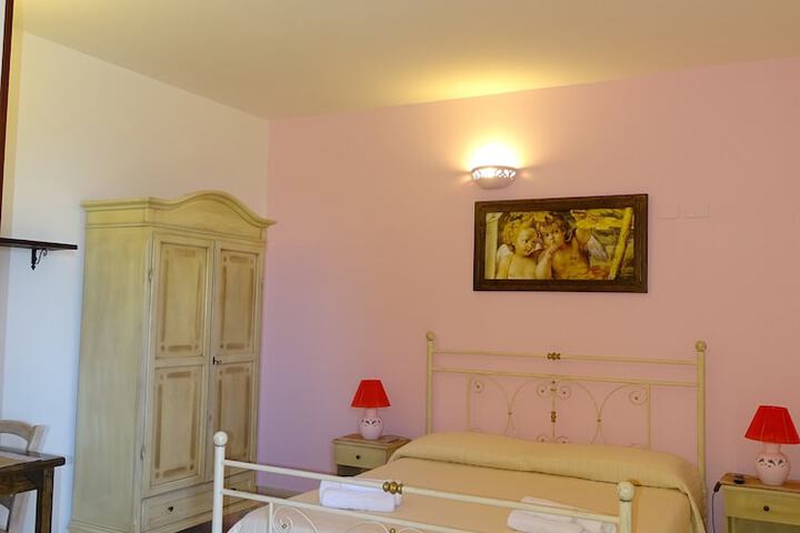 Room 11 of 88