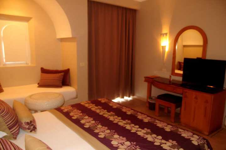 Room 29 of 148