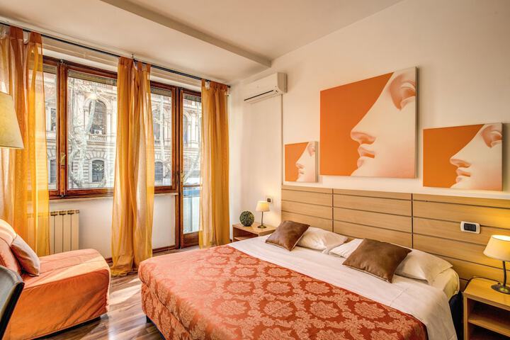 Room 21 of 31
