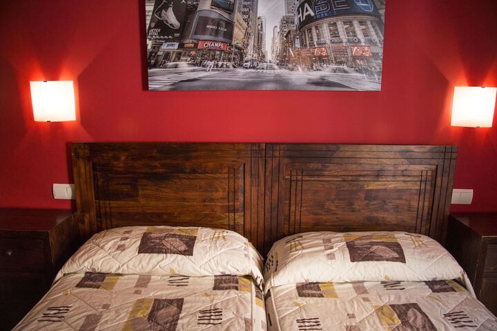 Room 36 of 181
