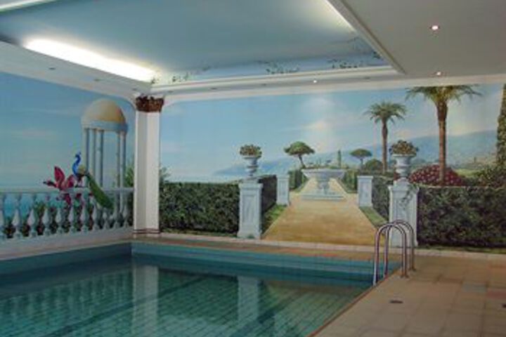 Pool 17 of 29