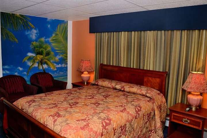 Room 26 of 42