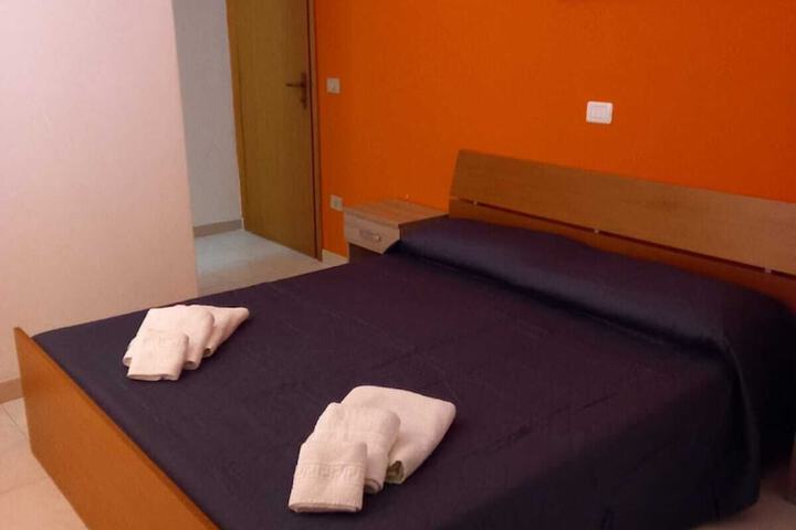 Room 28 of 130