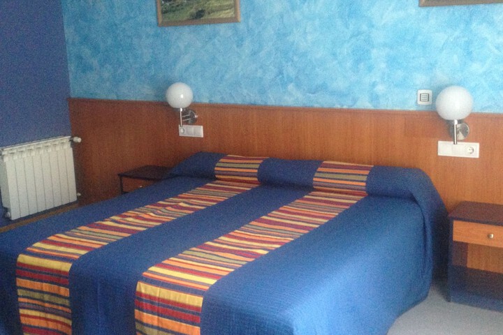 Room 8 of 42