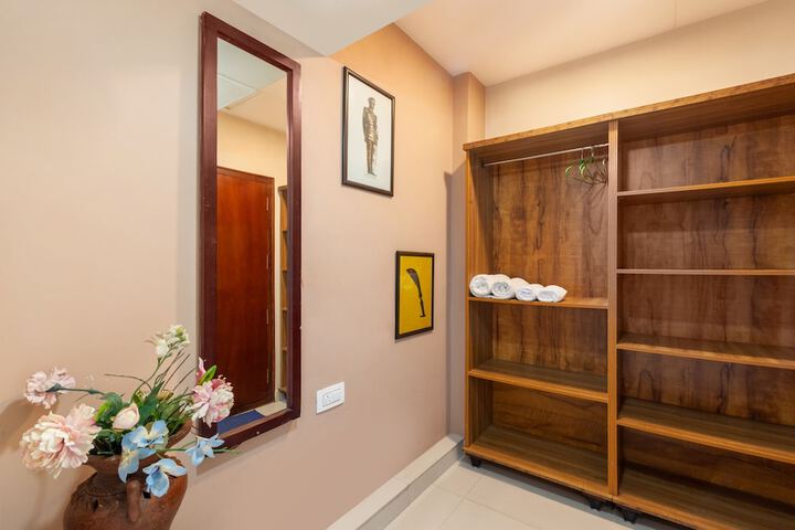 Room 22 of 46