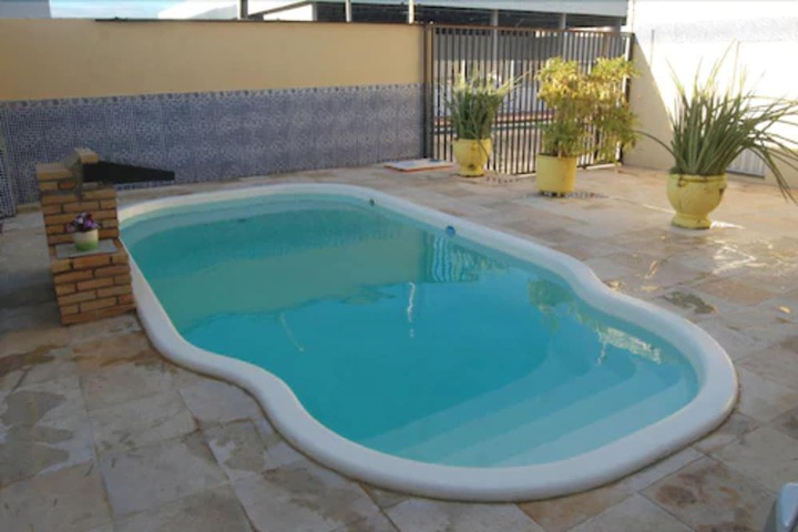 Pools & Facilities