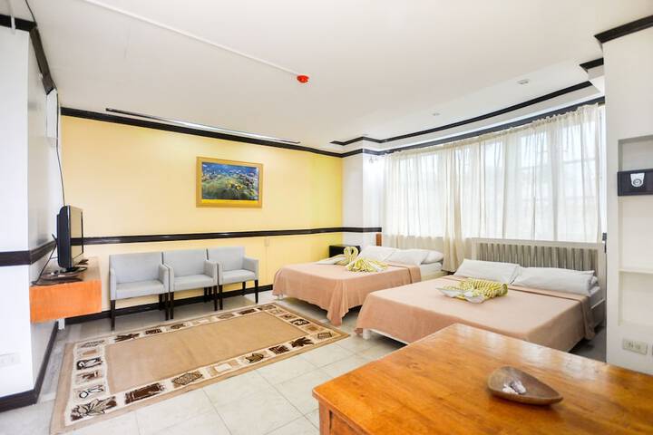 Room 2 of 30