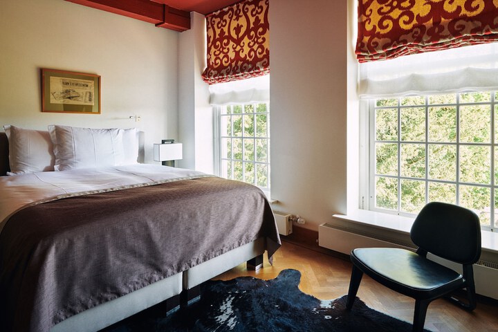 Room 12 of 55