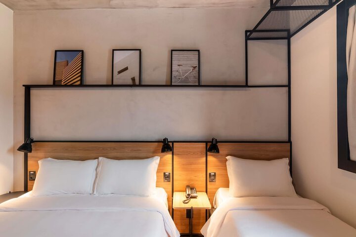 Hotel 95 of 96