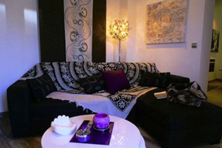 Room 12 of 14