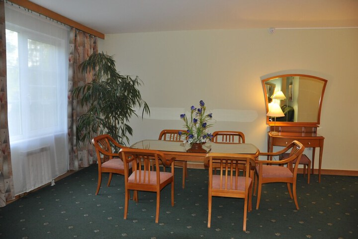 Room 12 of 47