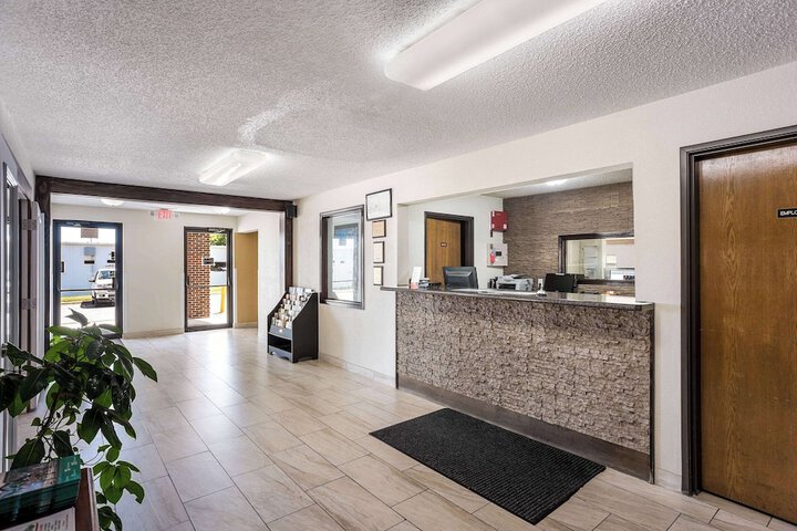 Hotel Interior 3 of 35