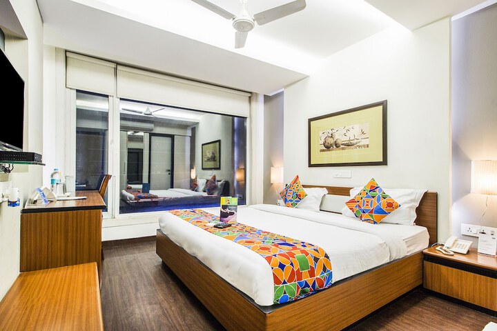 Room 4 of 29