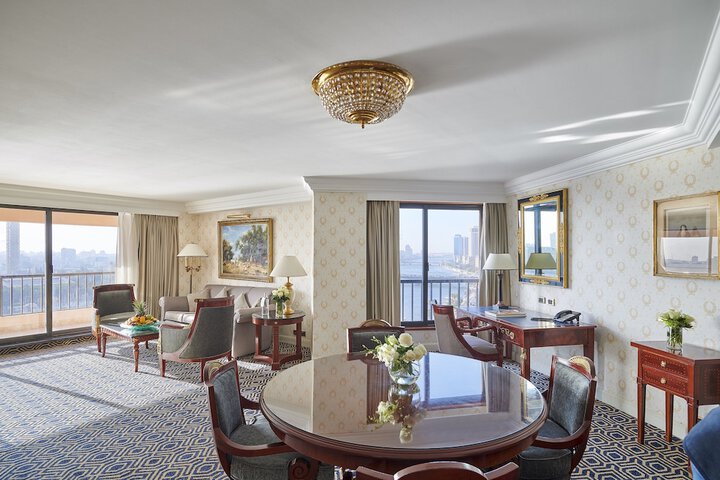 Room 32 of 147
