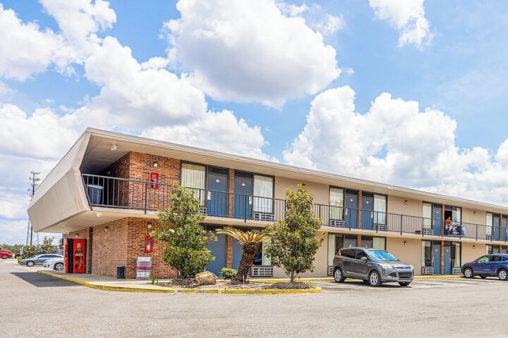 Photo of Oyo Hotel Bartow