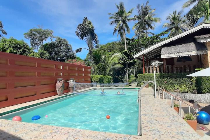 Pool 84 of 137