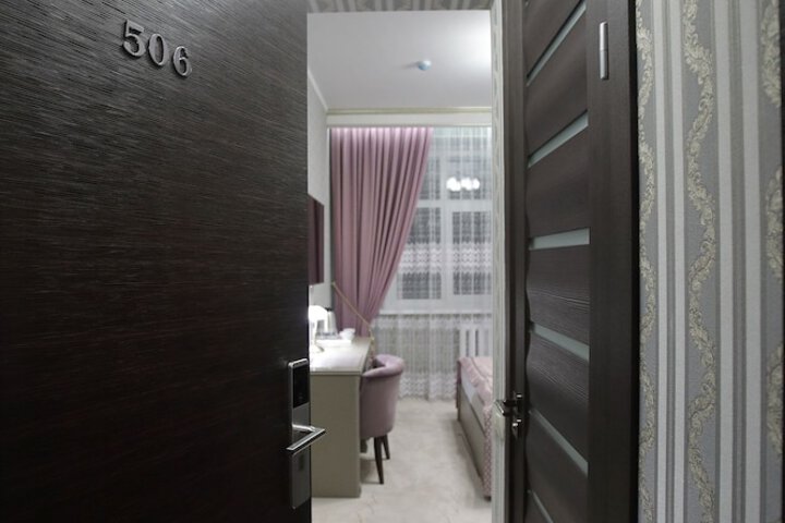 Room 44 of 56