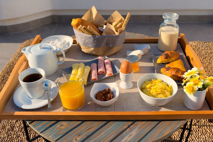 Breakfast/Coffee Service 60 of 71