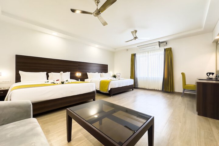 Room 7 of 25
