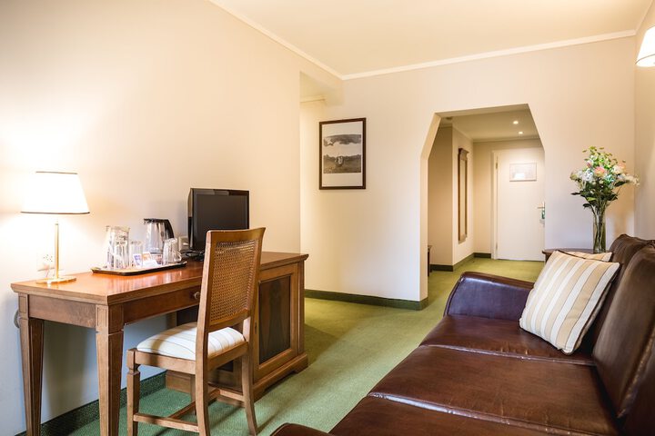 Room 50 of 120
