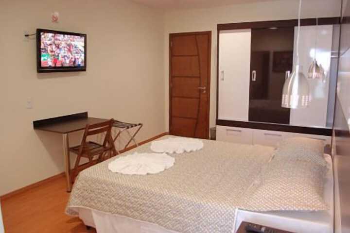Room 8 of 24