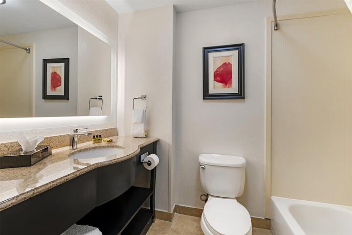 Room 40 of 59